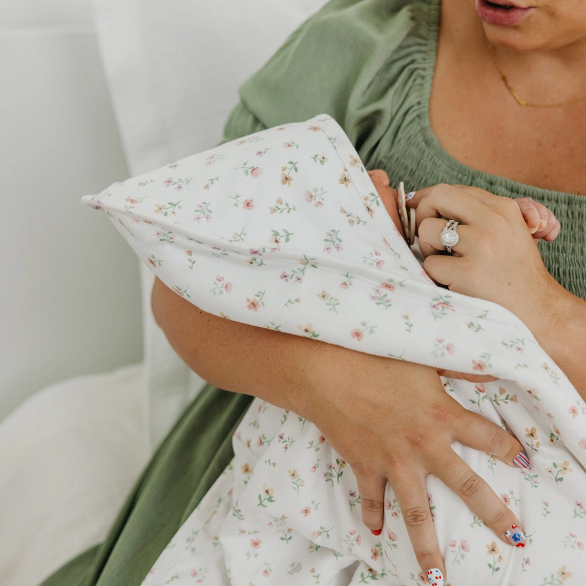Eloise Premium Knit Hooded Towel