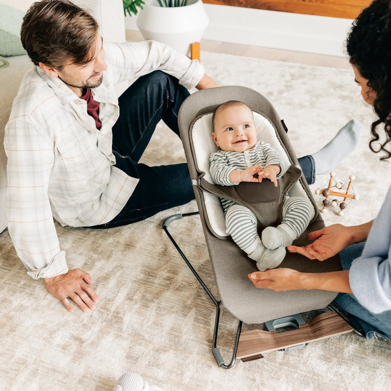 UPPAbaby Mira 2-in-1 Bouncer & Seat - Twinkle Twinkle Little One