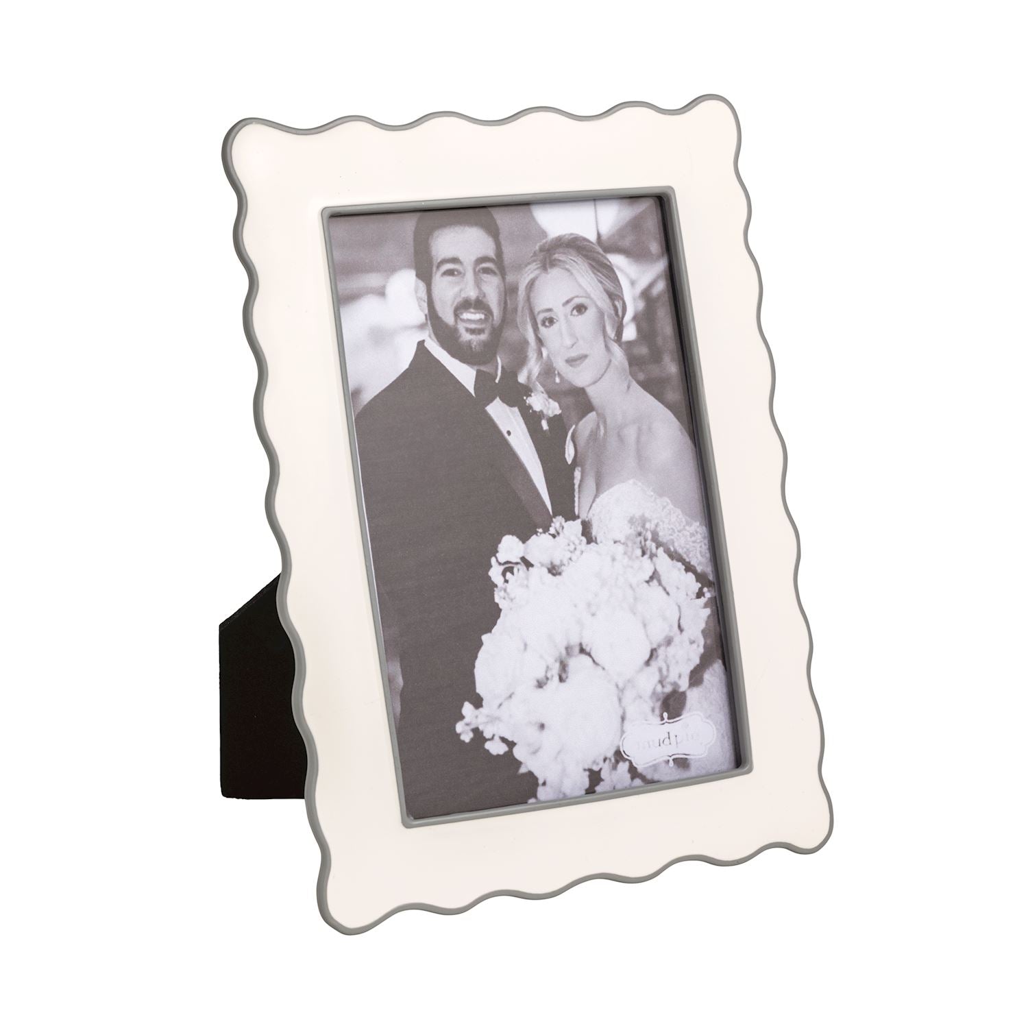 Grey Ruffle Enamel Frame