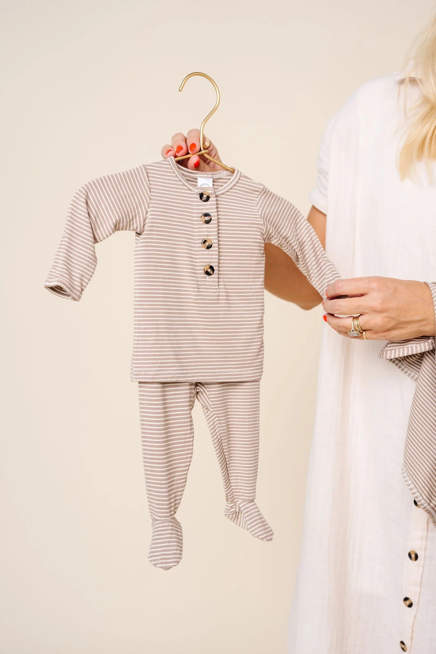 Lou Lou & Company Banks Top, Bottoms + Hat Set