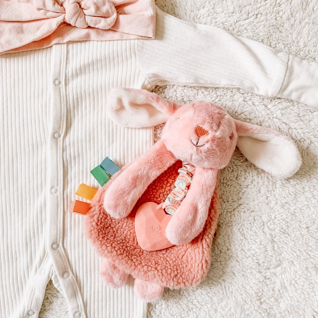 Itzy Lovey™ Plush And Teether Toy - Anna the Bunny - Twinkle Twinkle Little One