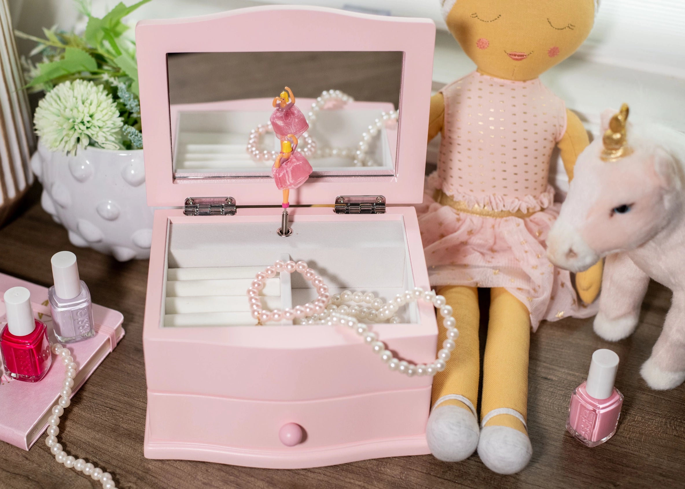 Graceful Ballerina Musical Jewelry Box – Pink