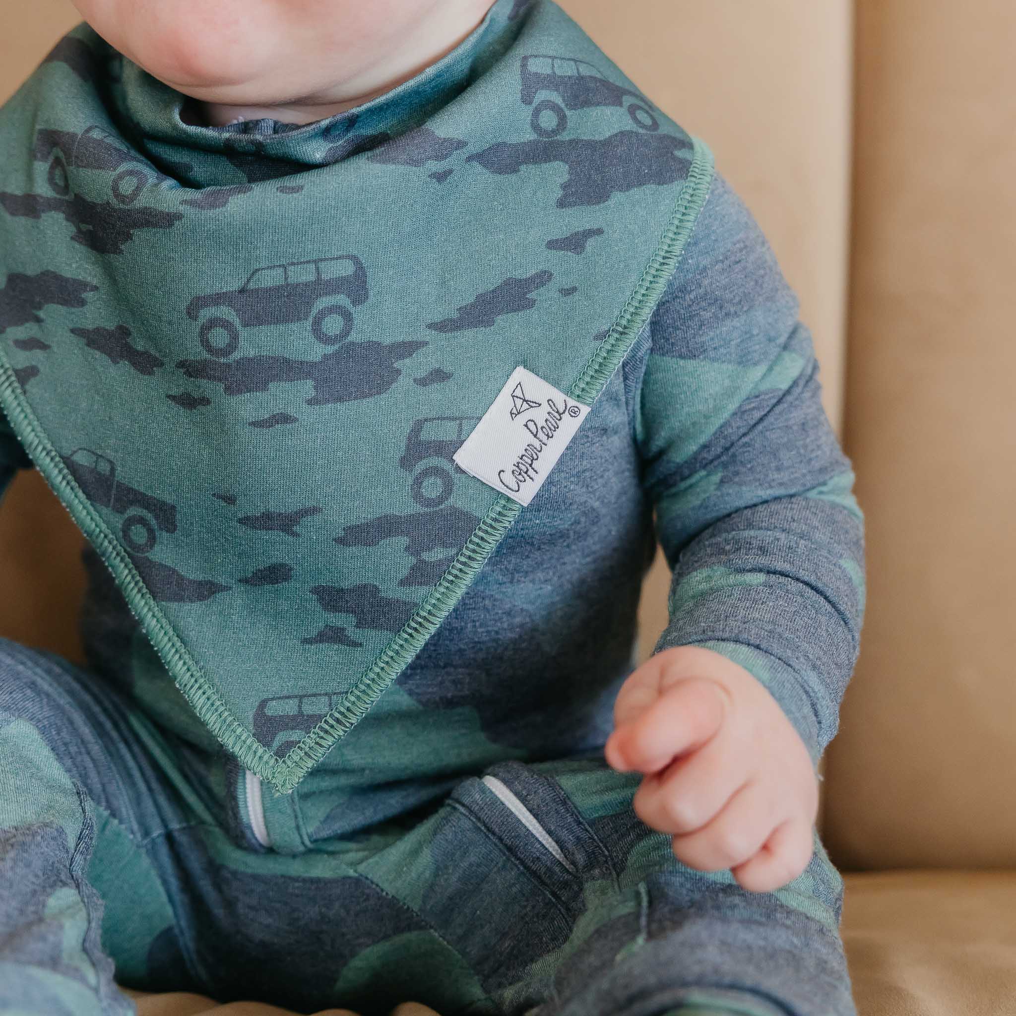 Hunter Bandana Bib Set (4-Pack)