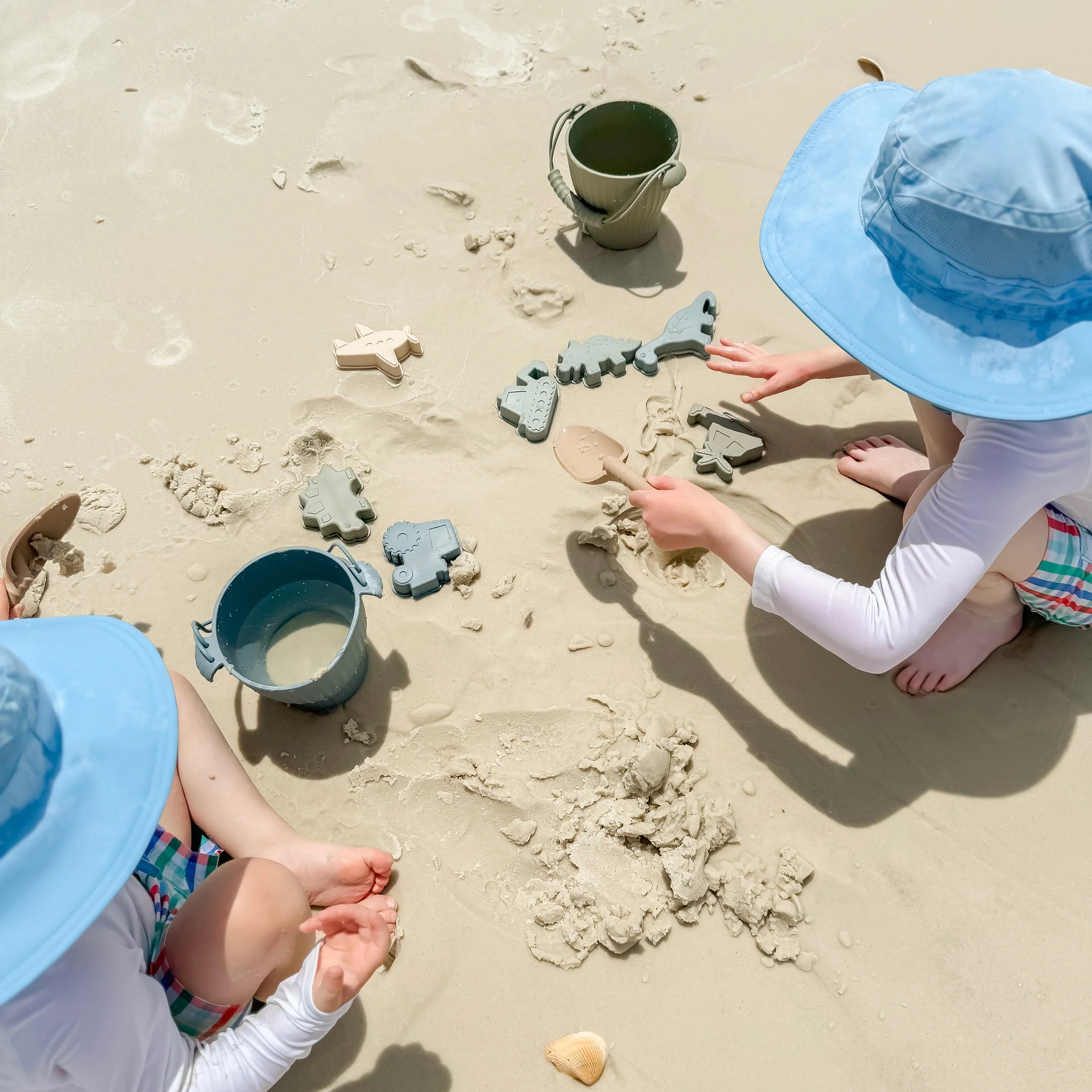 Dominic’s Dinos Silicone Beach Toy Set - Twinkle Twinkle Little One