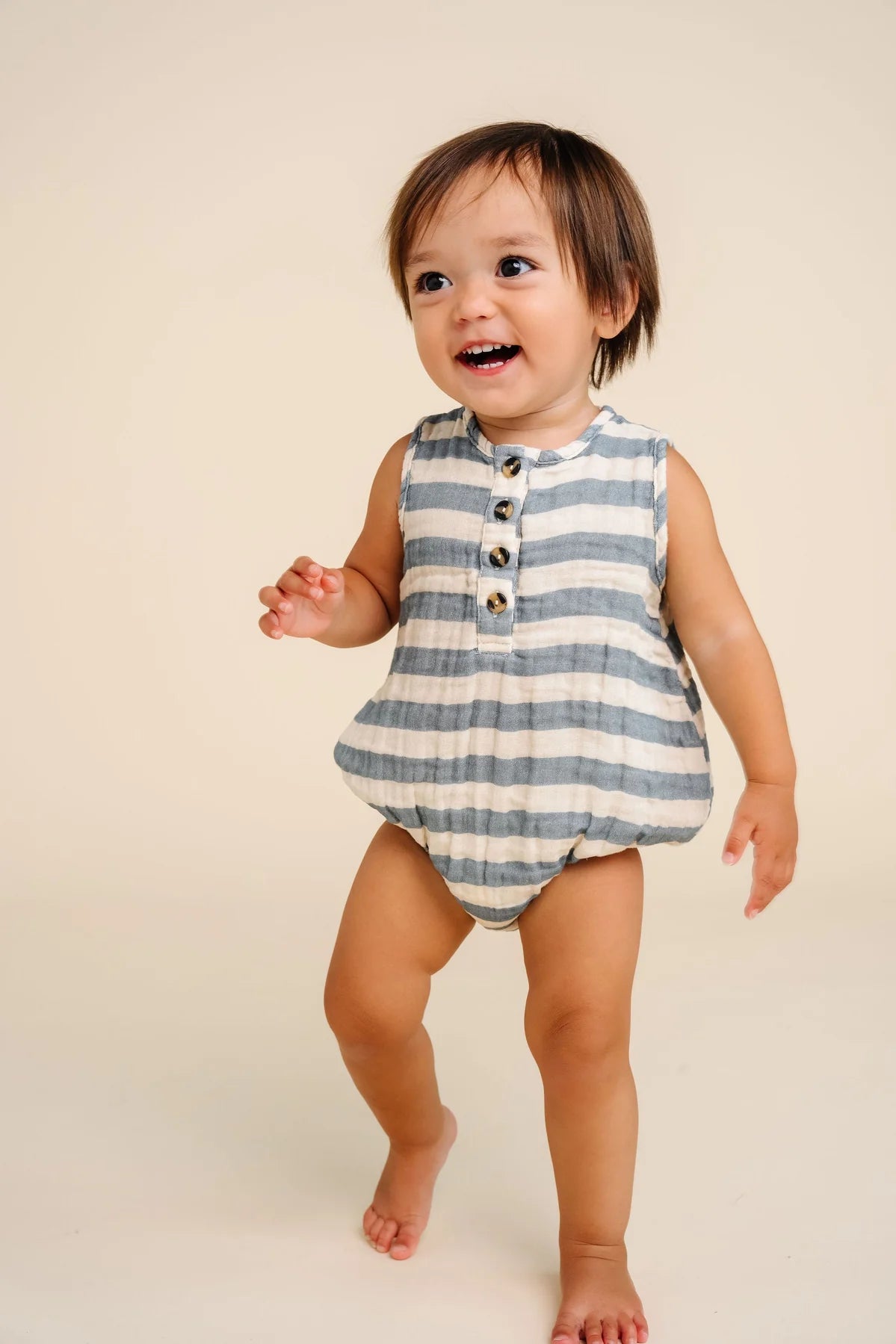 Lou Lou & Company CLOUD MUSLIN BUBBLE ROMPER - Lincoln - Twinkle Twinkle Little One