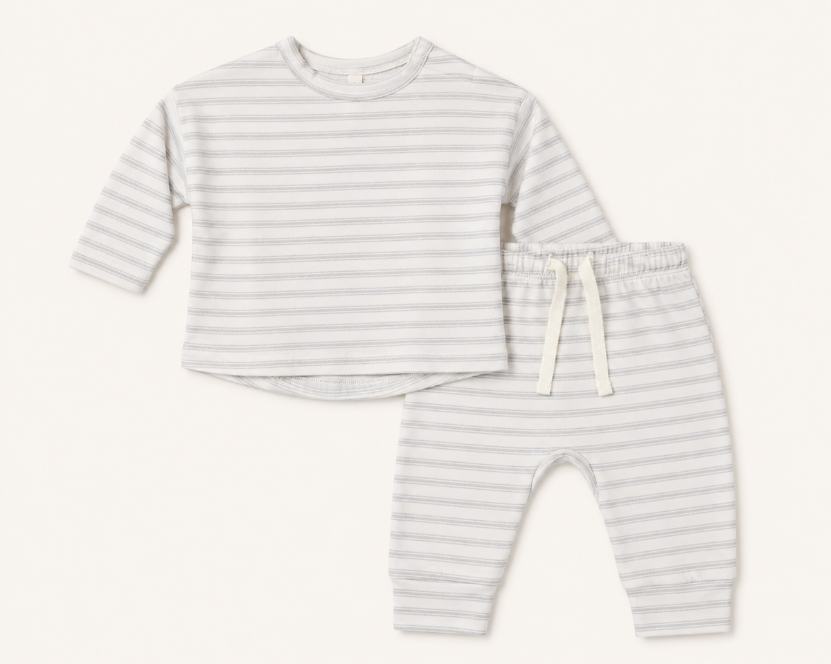 Quincy Mae Long Sleeve Tee & Drawstring Pant Set || Cloud Stripe
