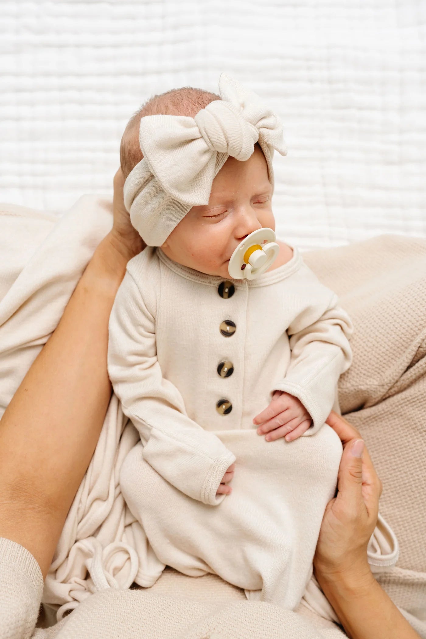 Lou Lou & Company Dakota Plush Top, Bottoms + Hat Set