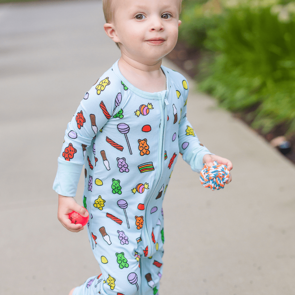 Gummy a Kiss Before Bed Convertible Footie - Twinkle Twinkle Little One