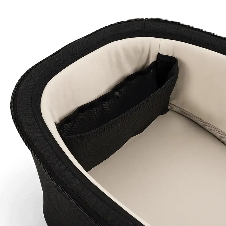 Nuna SWIV & TRIV Bassinet + Stand