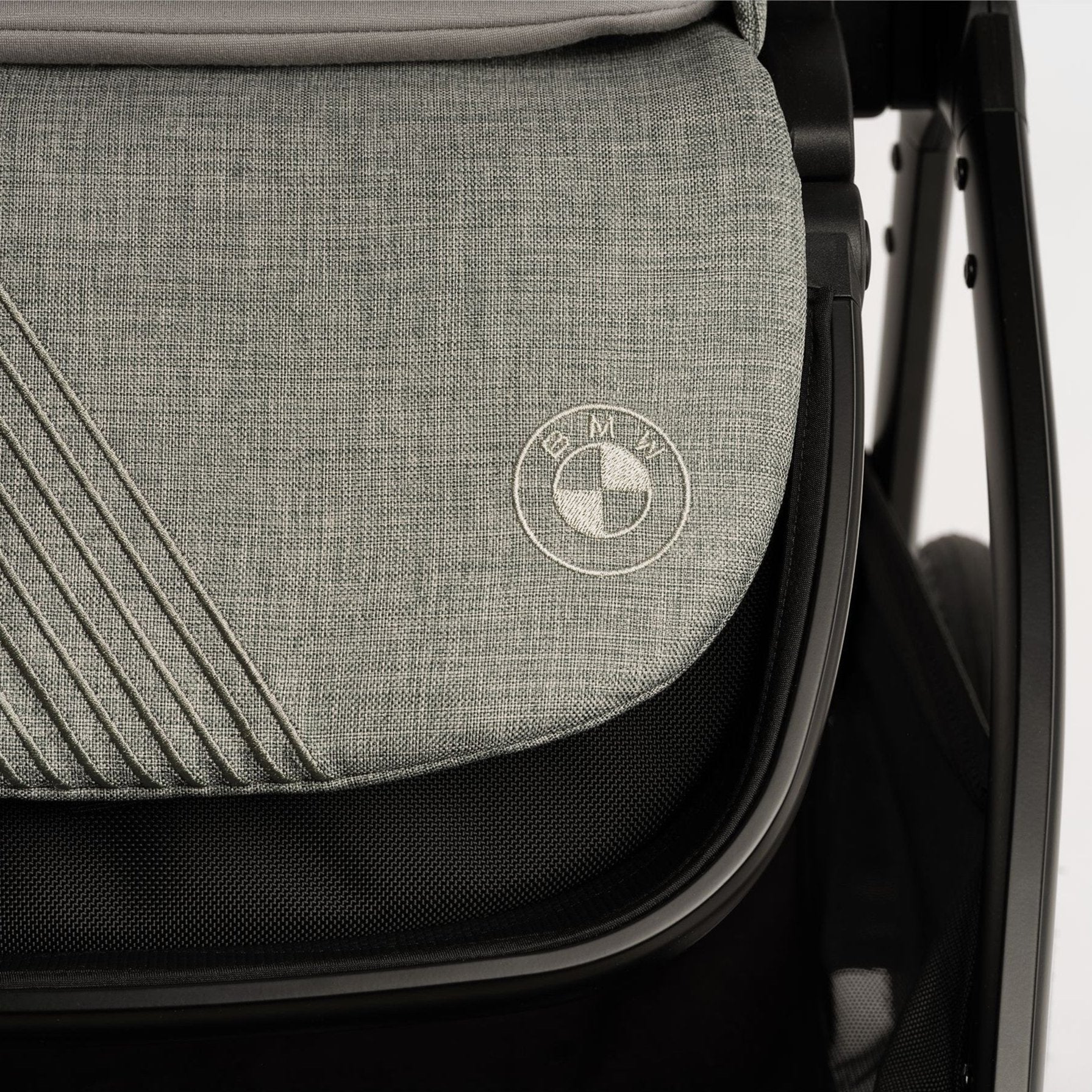 Nuna x BMW TRIV Next Stroller - Twinkle Twinkle Little One
