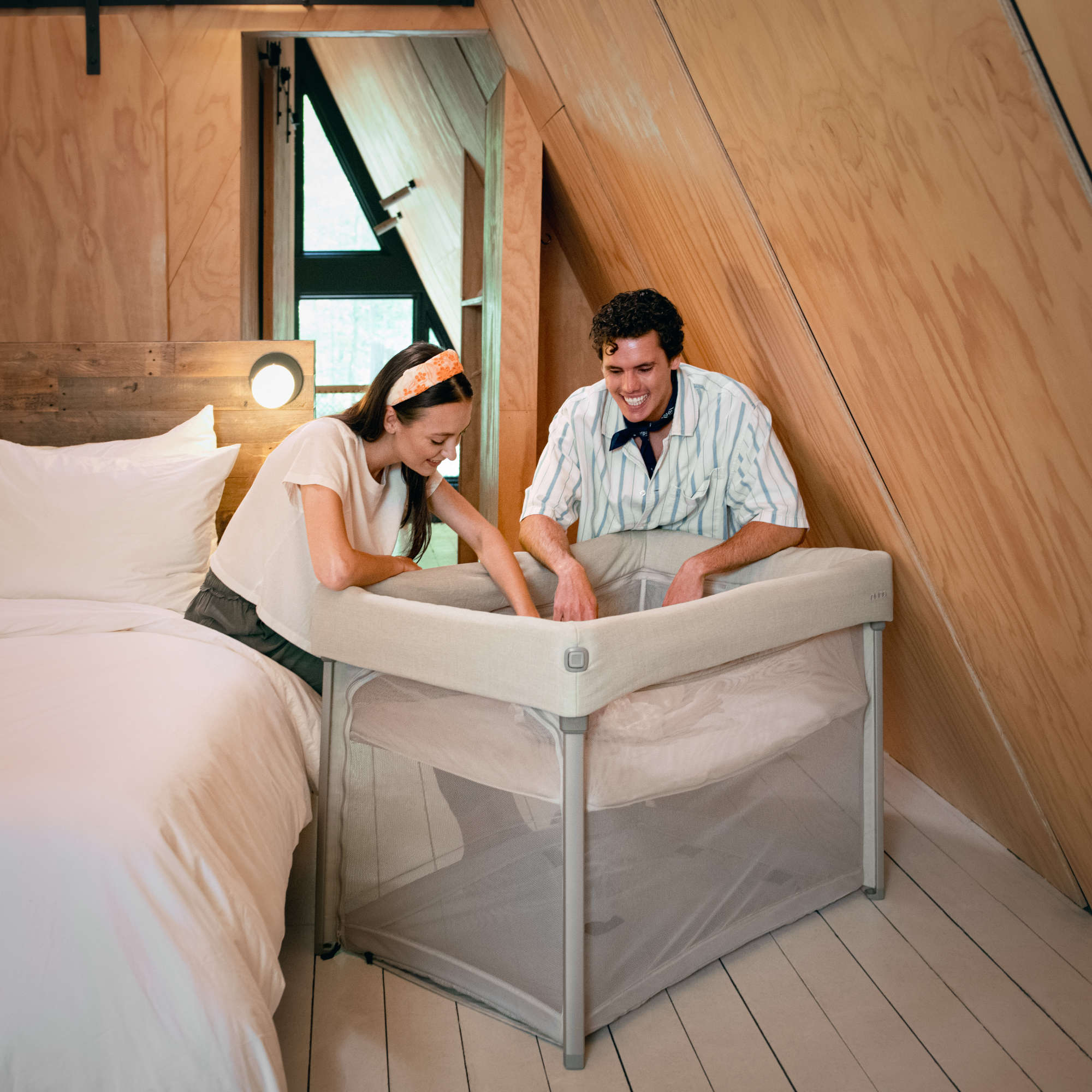 Nuna PAAL Playard + Bassinet - Twinkle Twinkle Little One