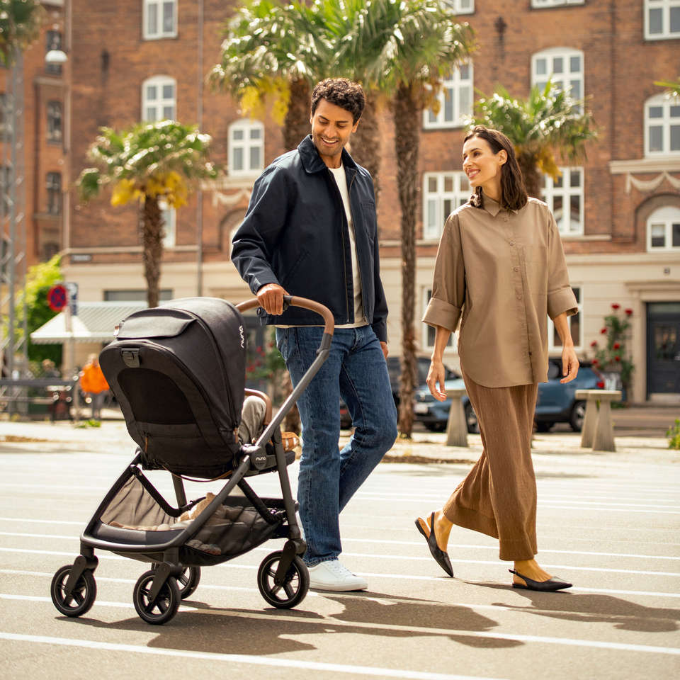 Nuna SWIV Stroller - Twinkle Twinkle Little One