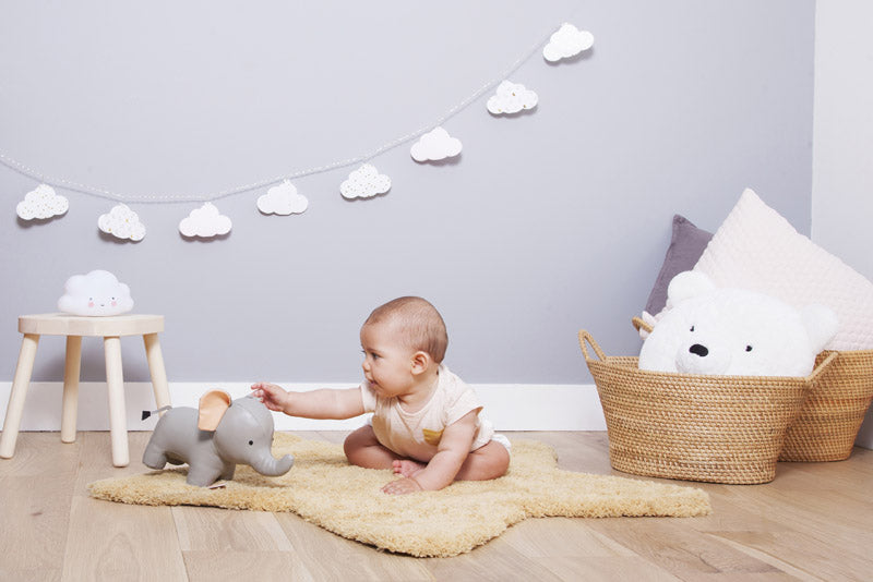 Vincent the Elephant - Twinkle Twinkle Little One