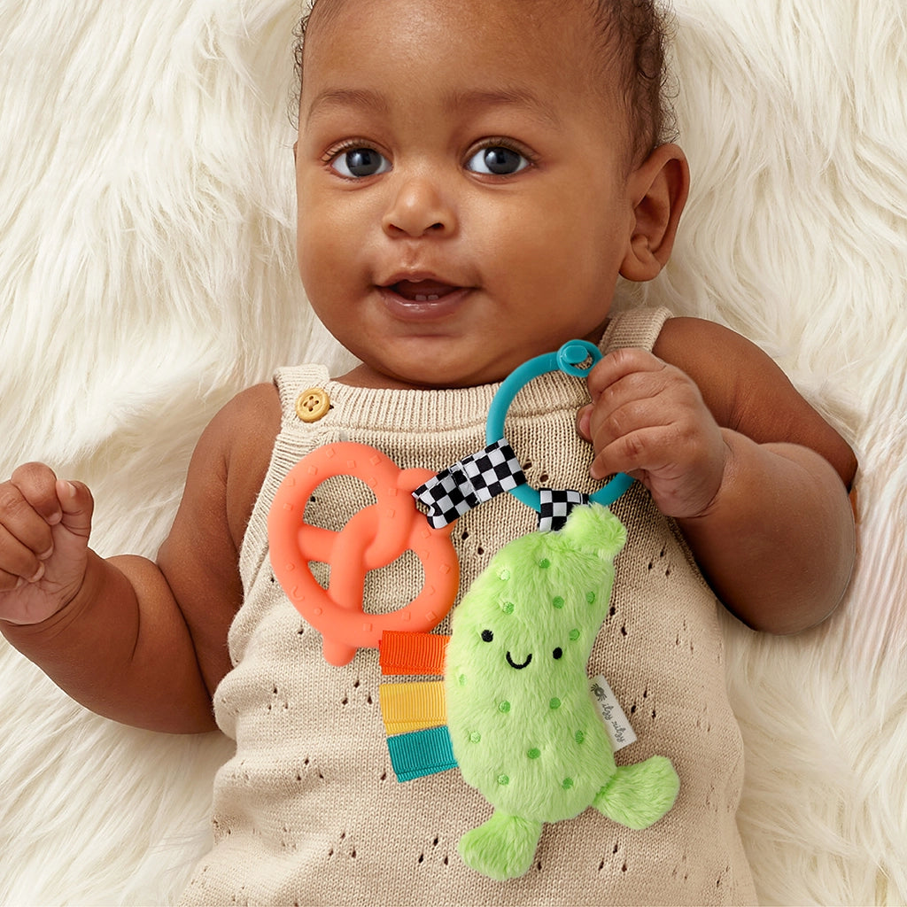 Itzy Pal™ Plush + Teether - Twinkle Twinkle Little One