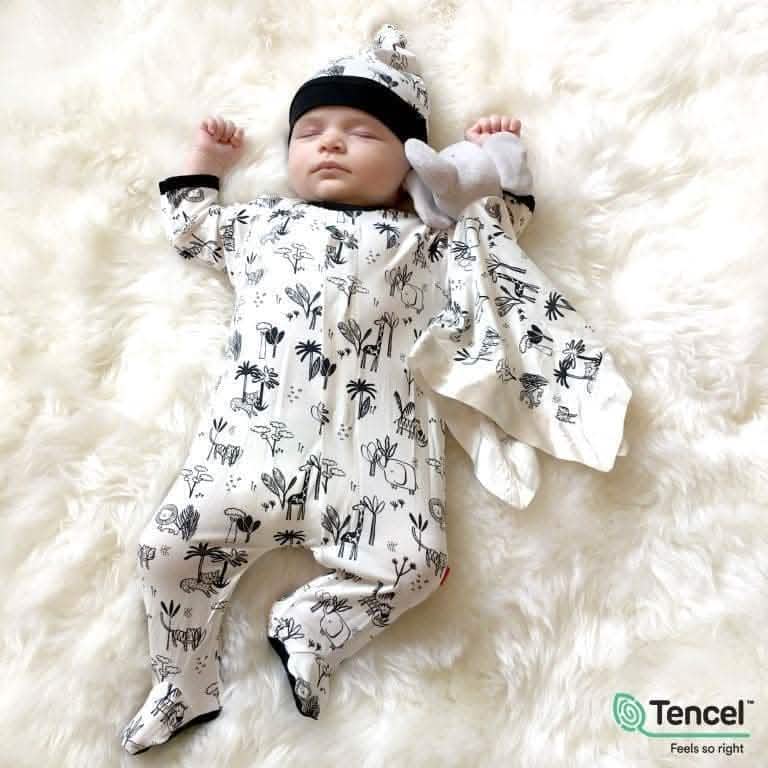 Animal Safari Magnetic Footie - Twinkle Twinkle Little One