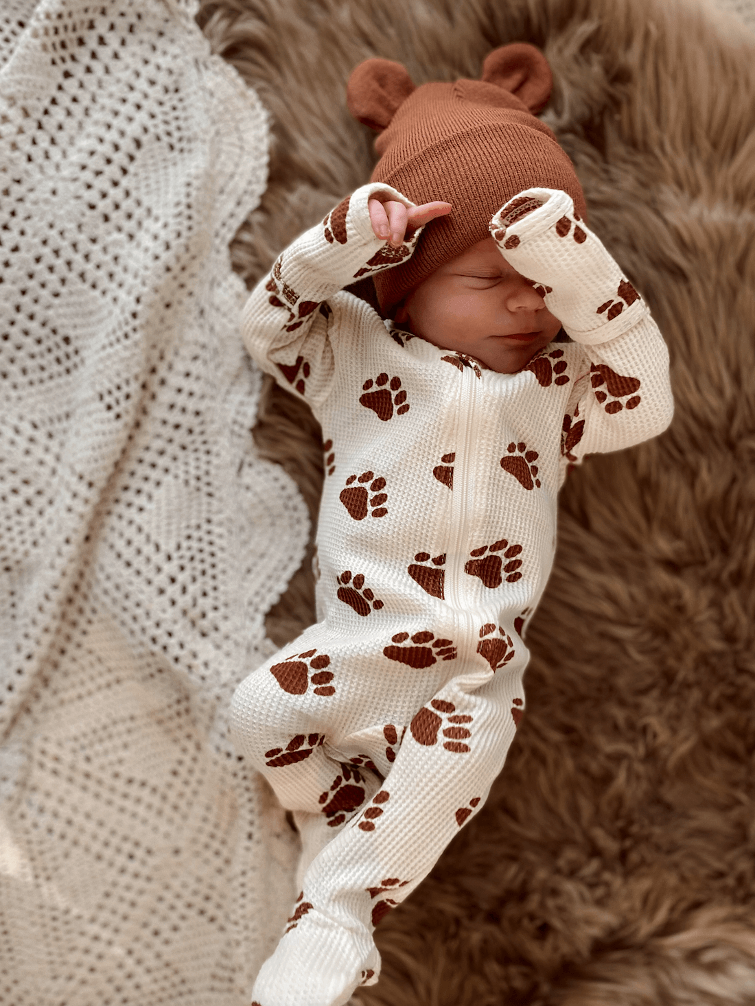 Organic Waffle Basic Zip Footie - Bear Paw - Twinkle Twinkle Little One