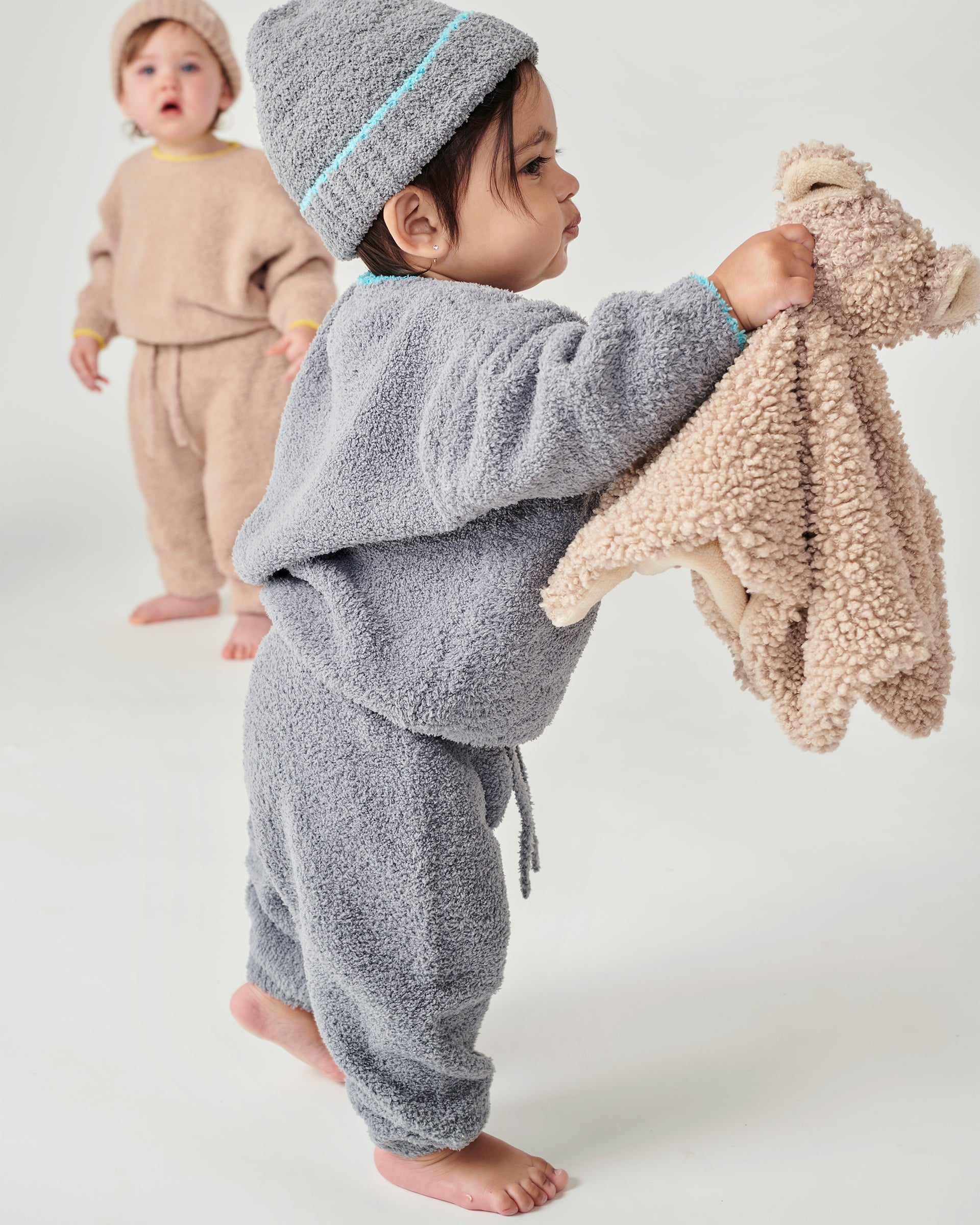 7 A.M. Enfant Fuzzy Boxy Sweater - Gris - Twinkle Twinkle Little One
