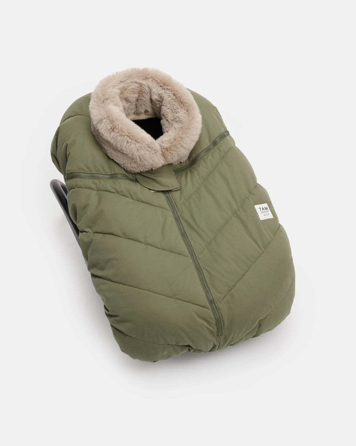 7AM Enfant Car Seat Cocoon Helsinki Woodland Faux Fur view 3