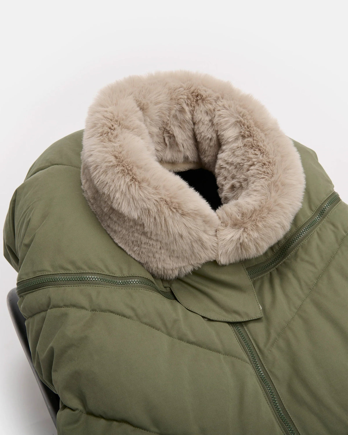 7AM Enfant Car Seat Cocoon Helsinki Woodland Faux Fur view 6