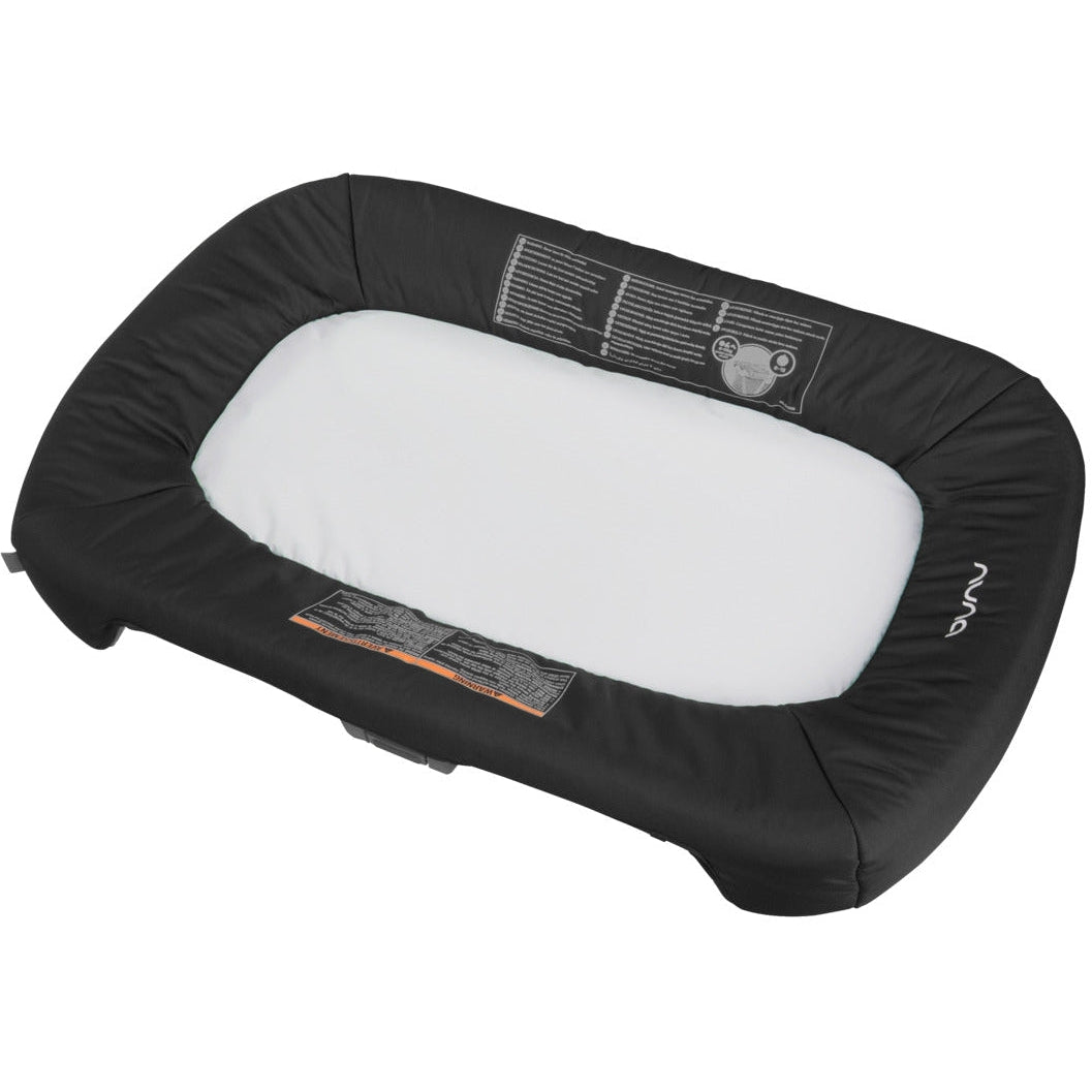 Nuna SENA Aire Changer - Twinkle Twinkle Little One