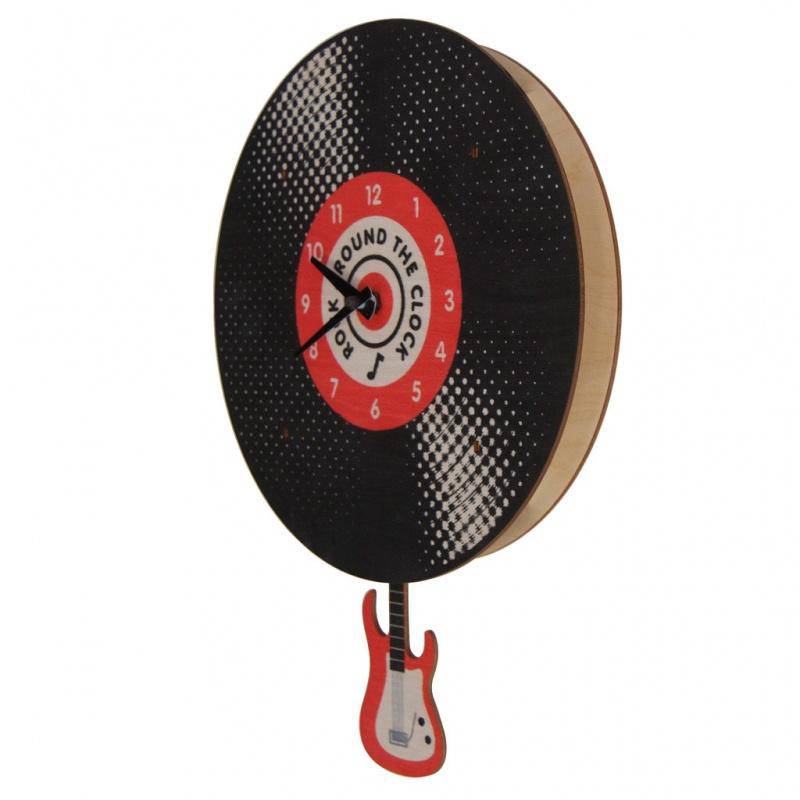 Record Pendulum 3-D Clock