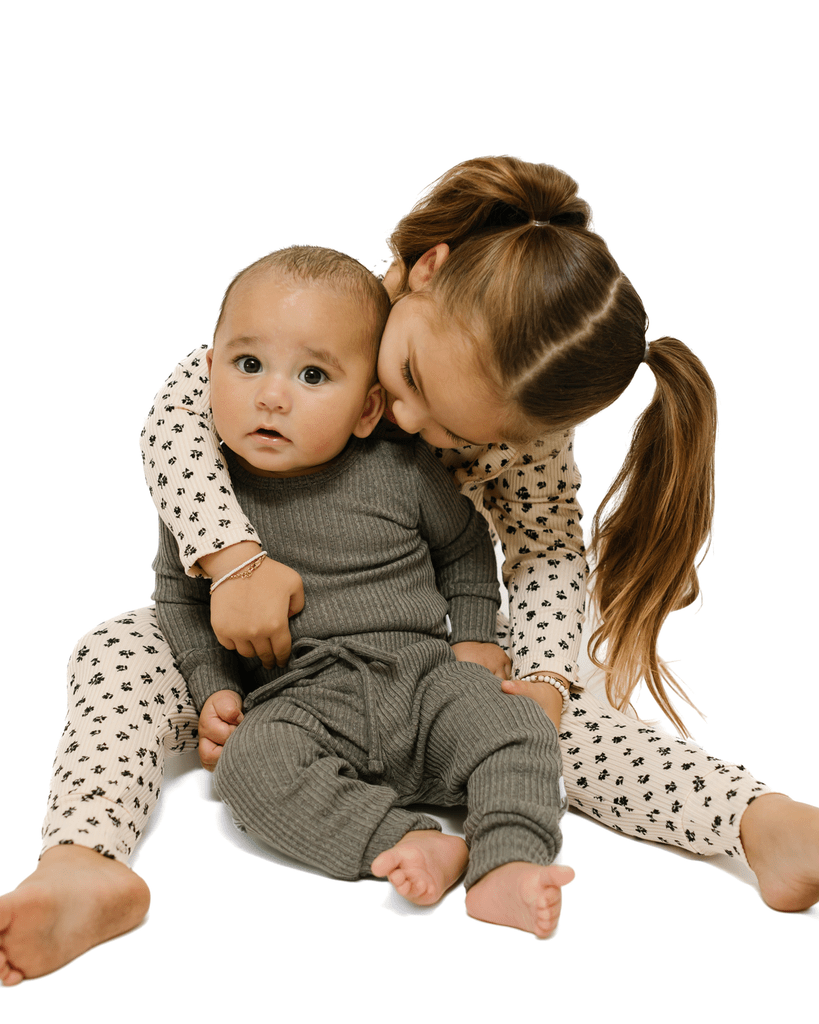 Sweater Weather Long Sleeve Onesie Jogger Set - Twinkle Twinkle Little One