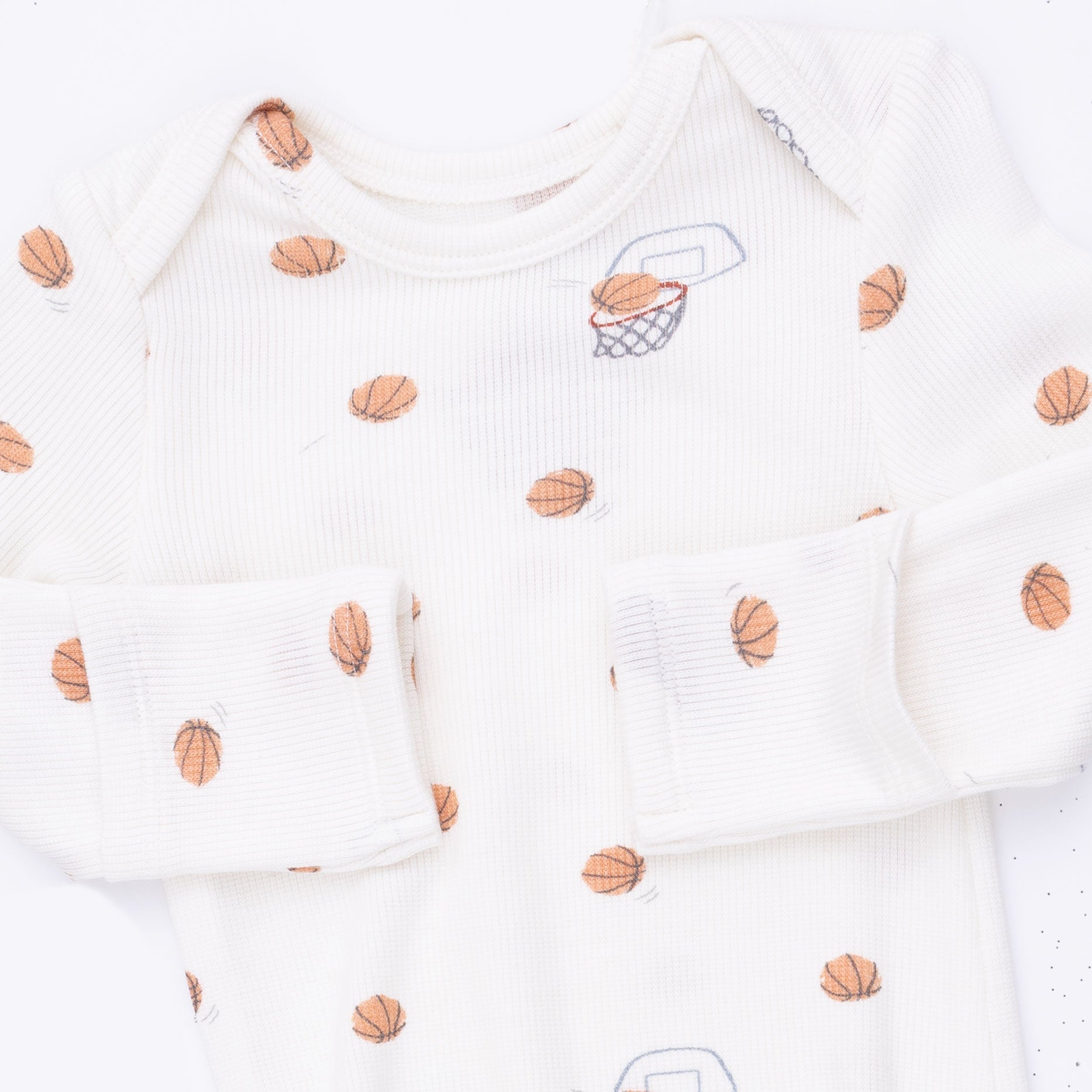 Angel Dear Mini Basketballs Knotted Gown and Knotted Hat