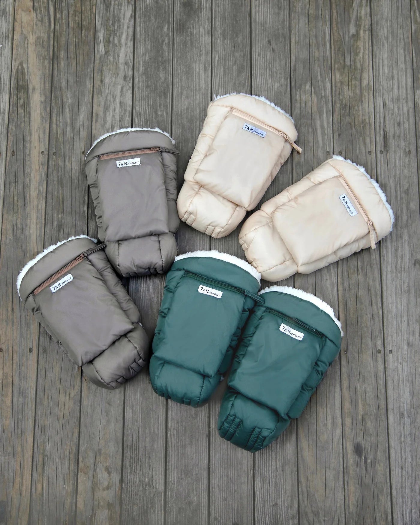 7 A.M. Enfant Warmmuffs - Chestnut Oslo Cloud - Twinkle Twinkle Little One