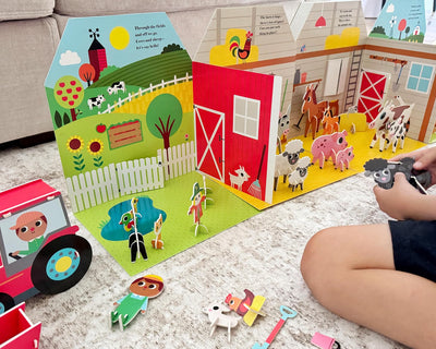 Fold-Out + Play: Farm: Build your own 3D farm with interactive play pieces and stickers