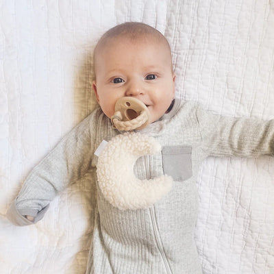 Sweetie Pal™ - Pacifier & Stuffed Animal - Skye the Moon - Twinkle Twinkle Little One