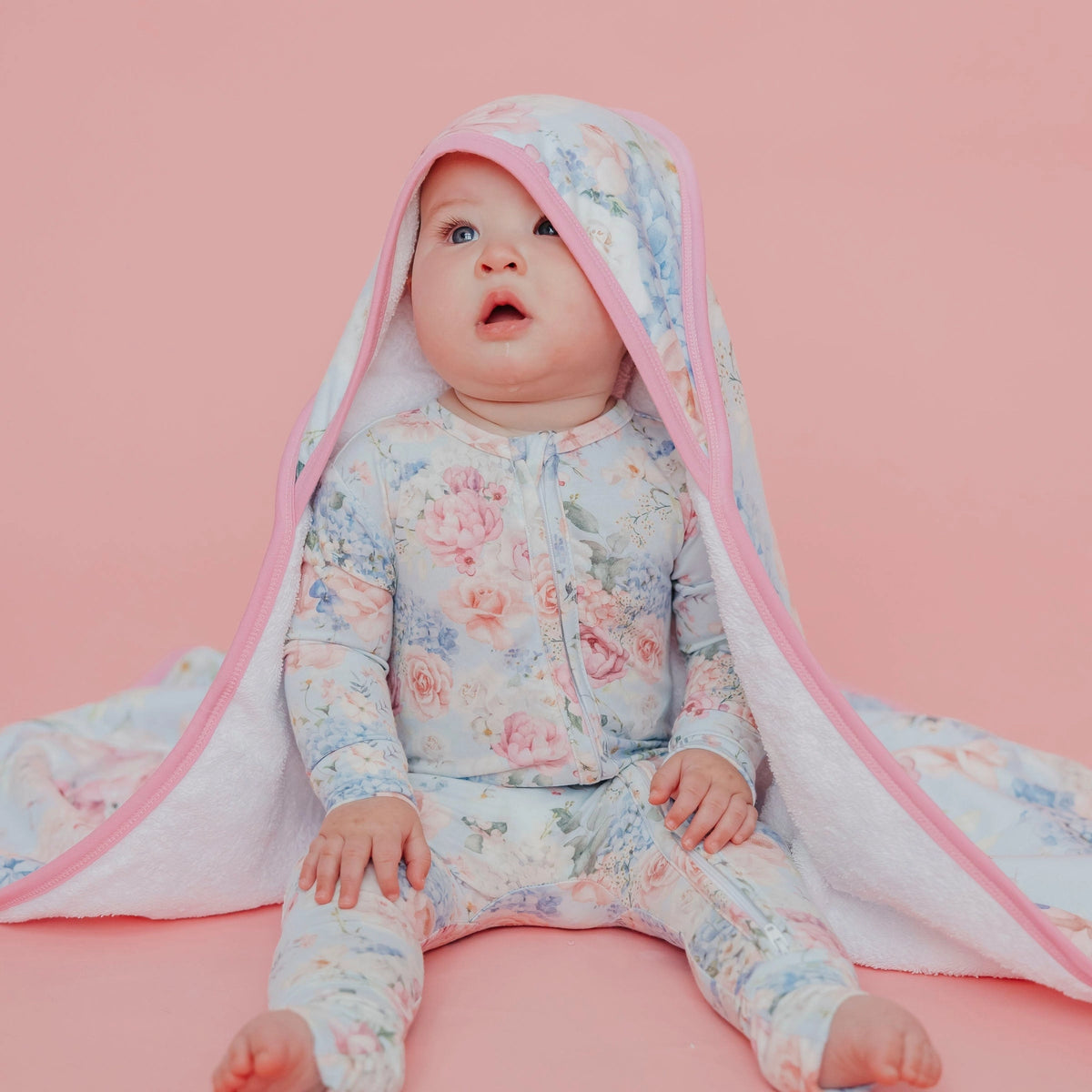 Genevieve Premium Knit Hooded Towel
