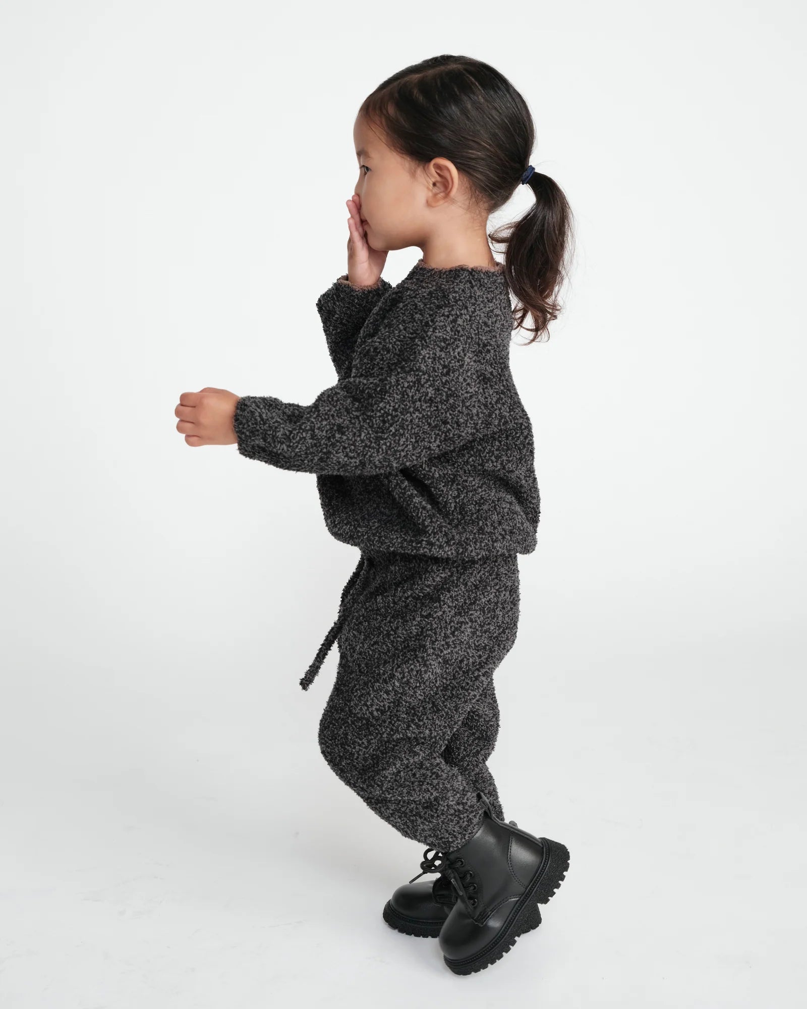 7 A.M. Enfant Boxy Sweater Fuzzy - Black Melange