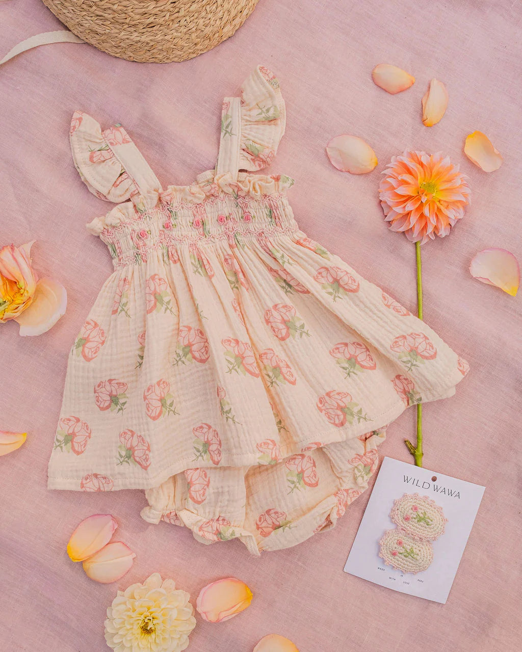 Flutter Set in Pink Rose