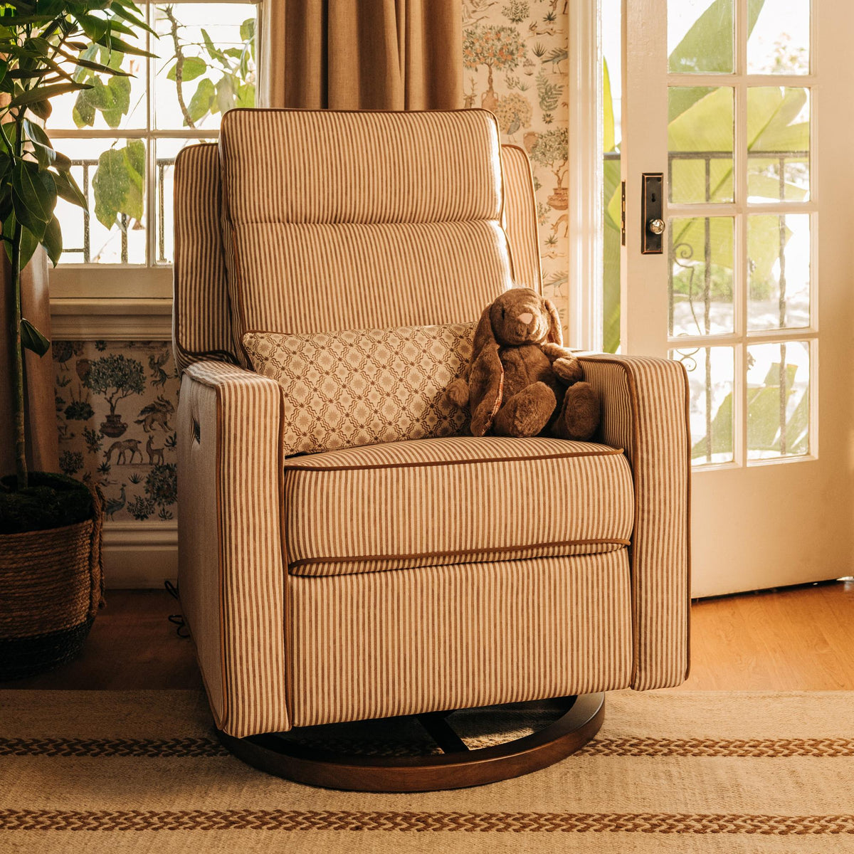 Nate Berkus x Babyletto Sigi Pro Power Recliner