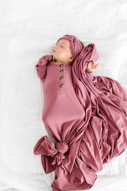 Lou Lou & Company Marjorie Ribbed Knotted Gown - Twinkle Twinkle Little One