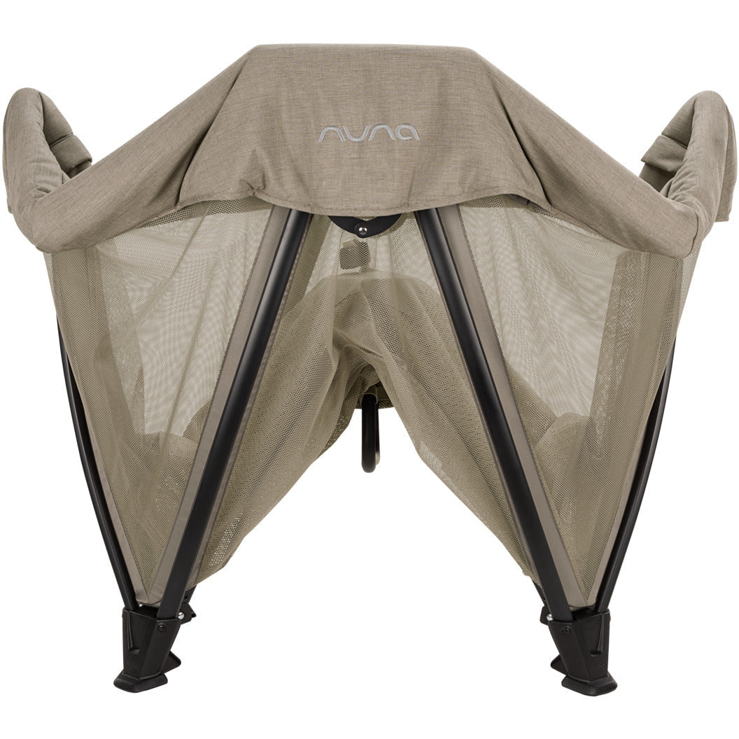 Nuna Sena Aire Playard with Zip-Off Bassinet