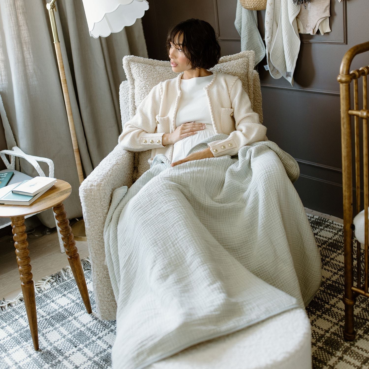 Oilo Nola Swivel Glider