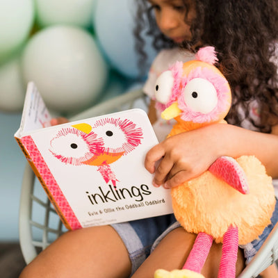 Ollie Soft Toy and Infant Novel Set - Twinkle Twinkle Little One