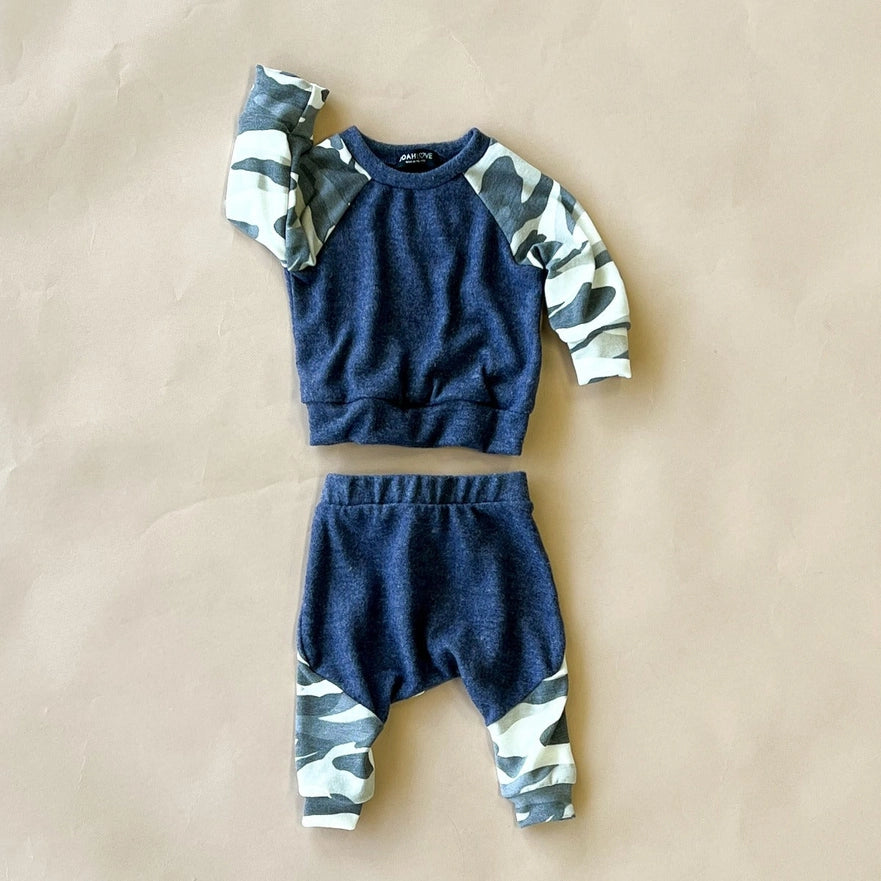 Oren Baby faux Cashmere Set-Navy & Sand Camo - Twinkle Twinkle Little One