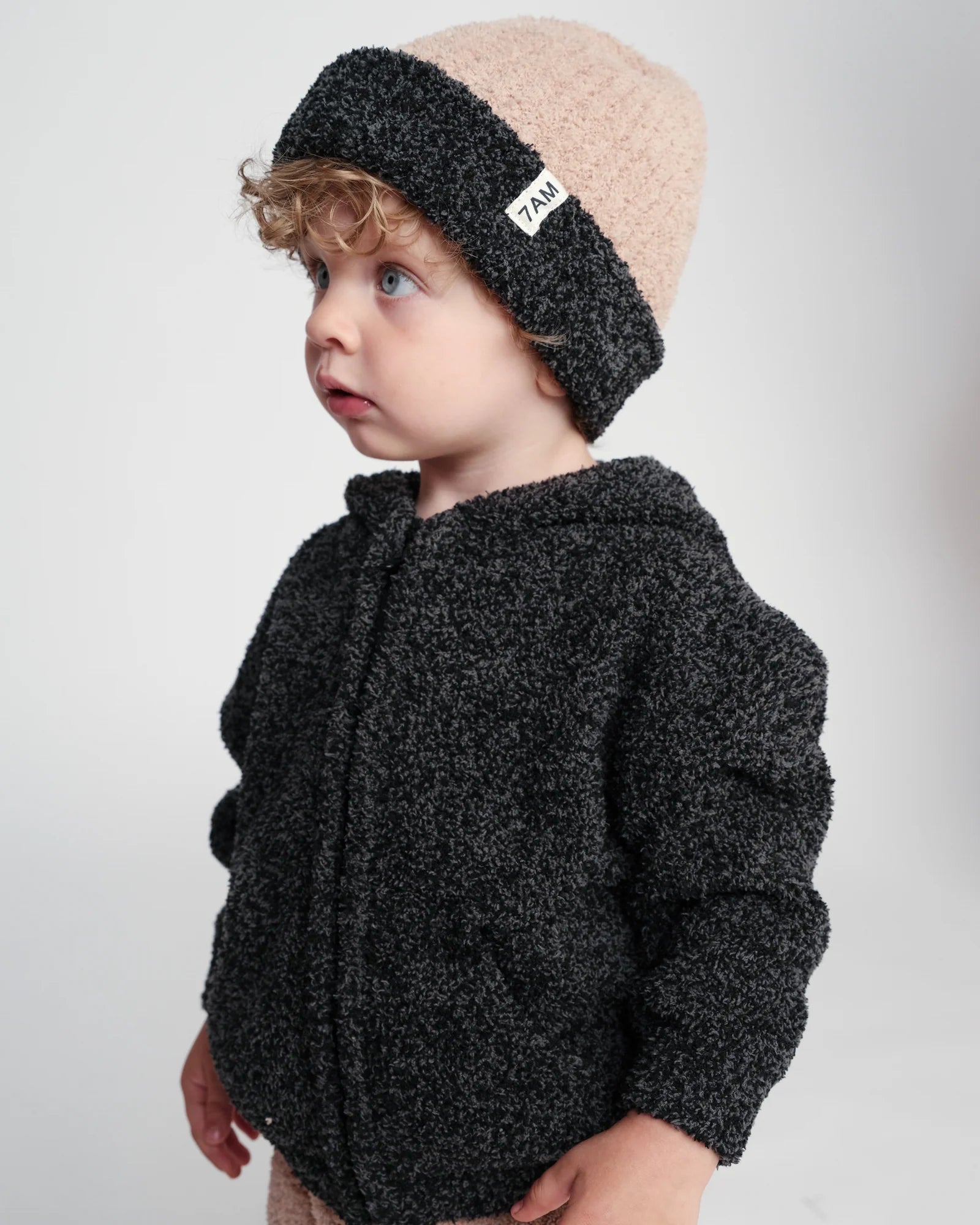 7 A.M. Fuzzy 2-Tone Ribbed Beanie -Melange Black Pecan