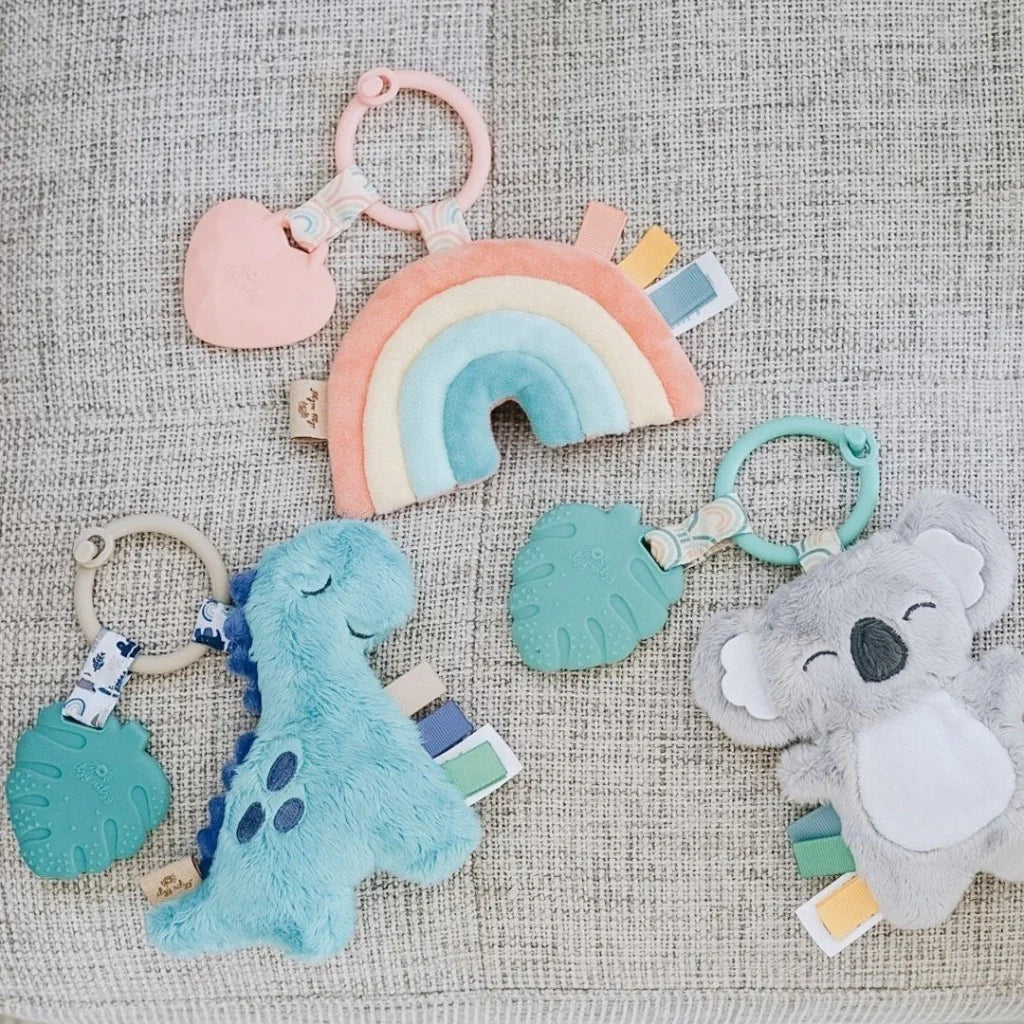 Itzy Pal™ Plush + Teether - Twinkle Twinkle Little One