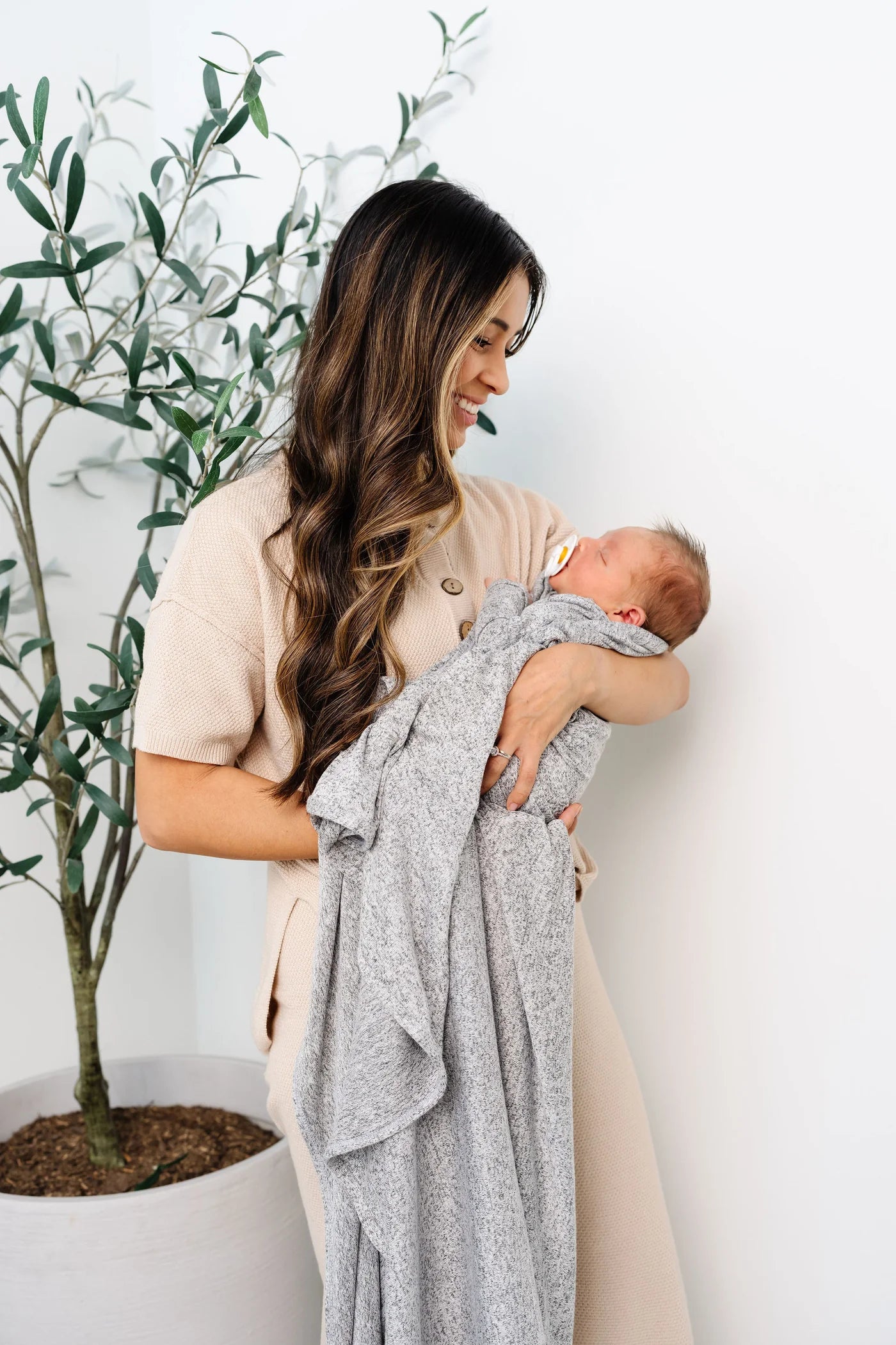 Lou Lou & Company Sam Plush Newborn Hat Bundle