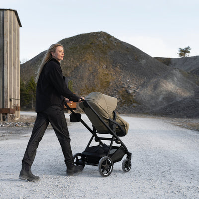 Thule Charm Stroller 2-in-1