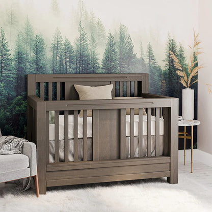 Ventianni Convertible Crib - Twinkle Twinkle Little One