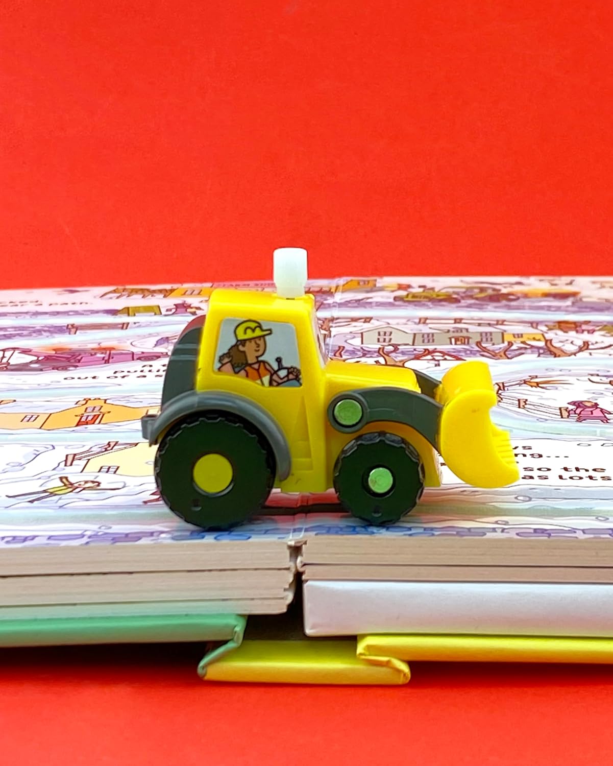 Wind-up Digger: A Toy and Book Gift Featuring a Hands-On Exploration Of Diggers And Construction Sites