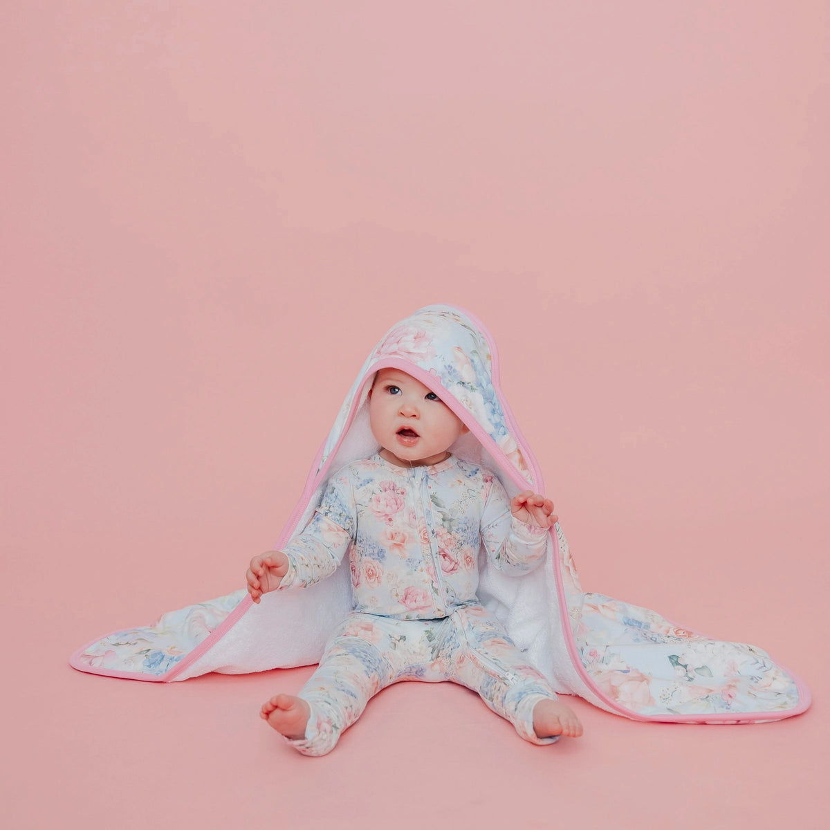 Genevieve Premium Knit Hooded Towel