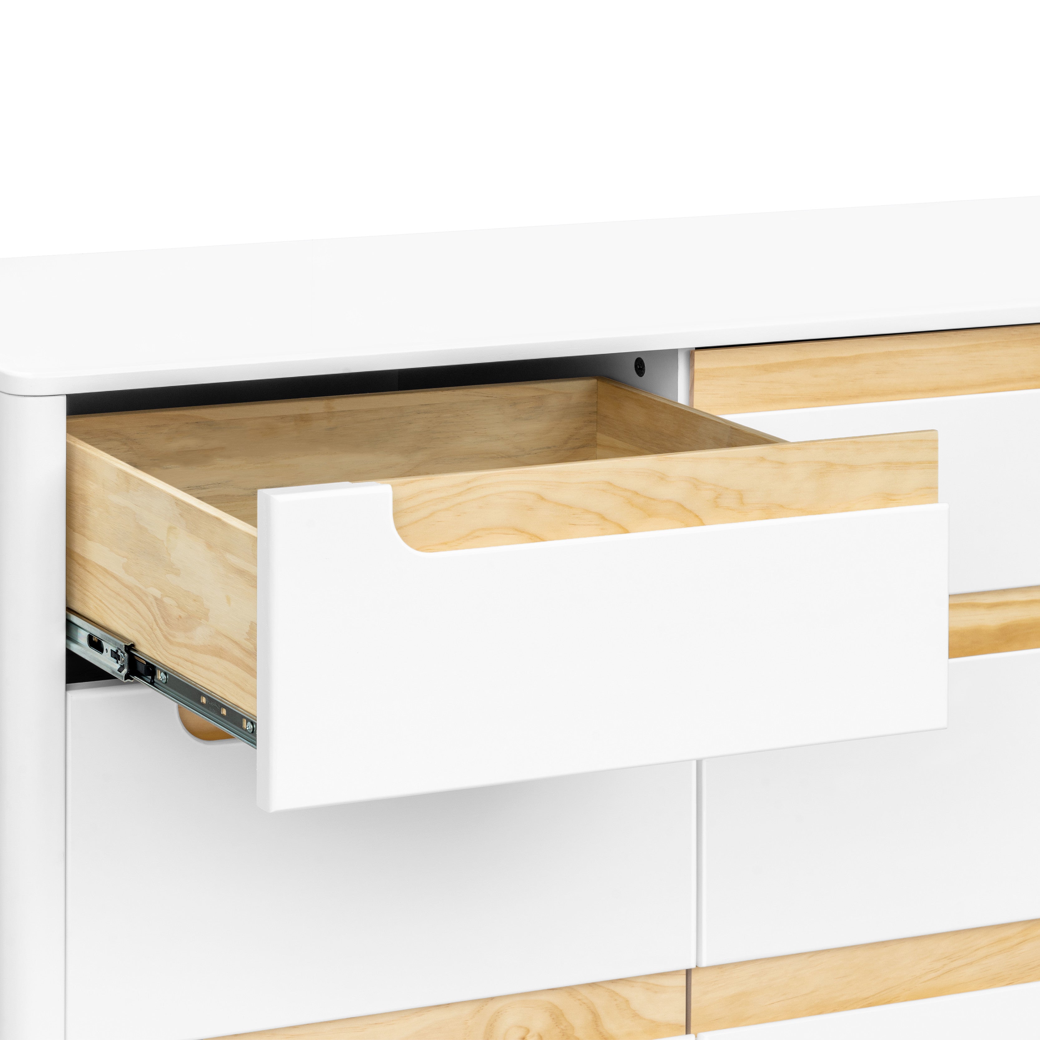 Babyletto Yuzu 9-Drawer Dresser
