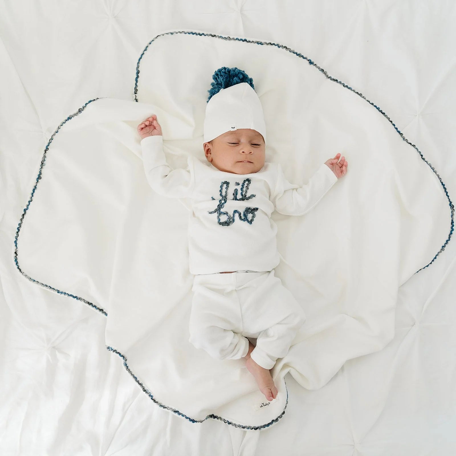 Two Piece Set - lil bro in Deep Blue Yarn - Cream - Twinkle Twinkle Little One