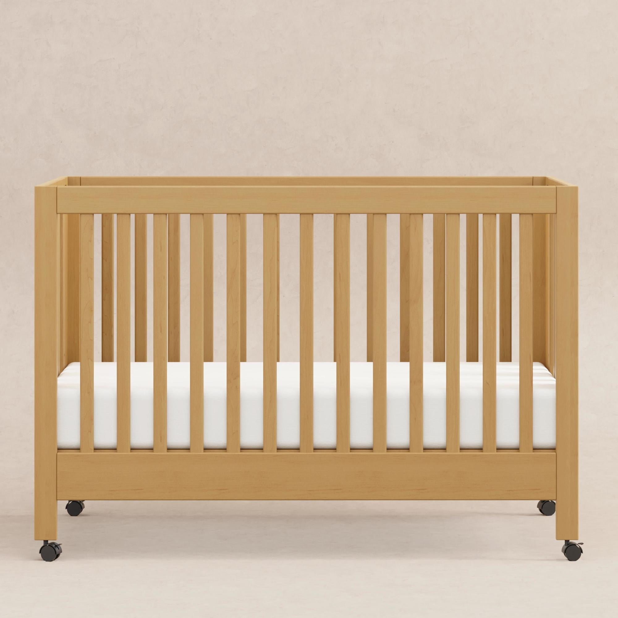 Babyletto Maki Portable Folding Crib with Toddler Bed Conversion Kit