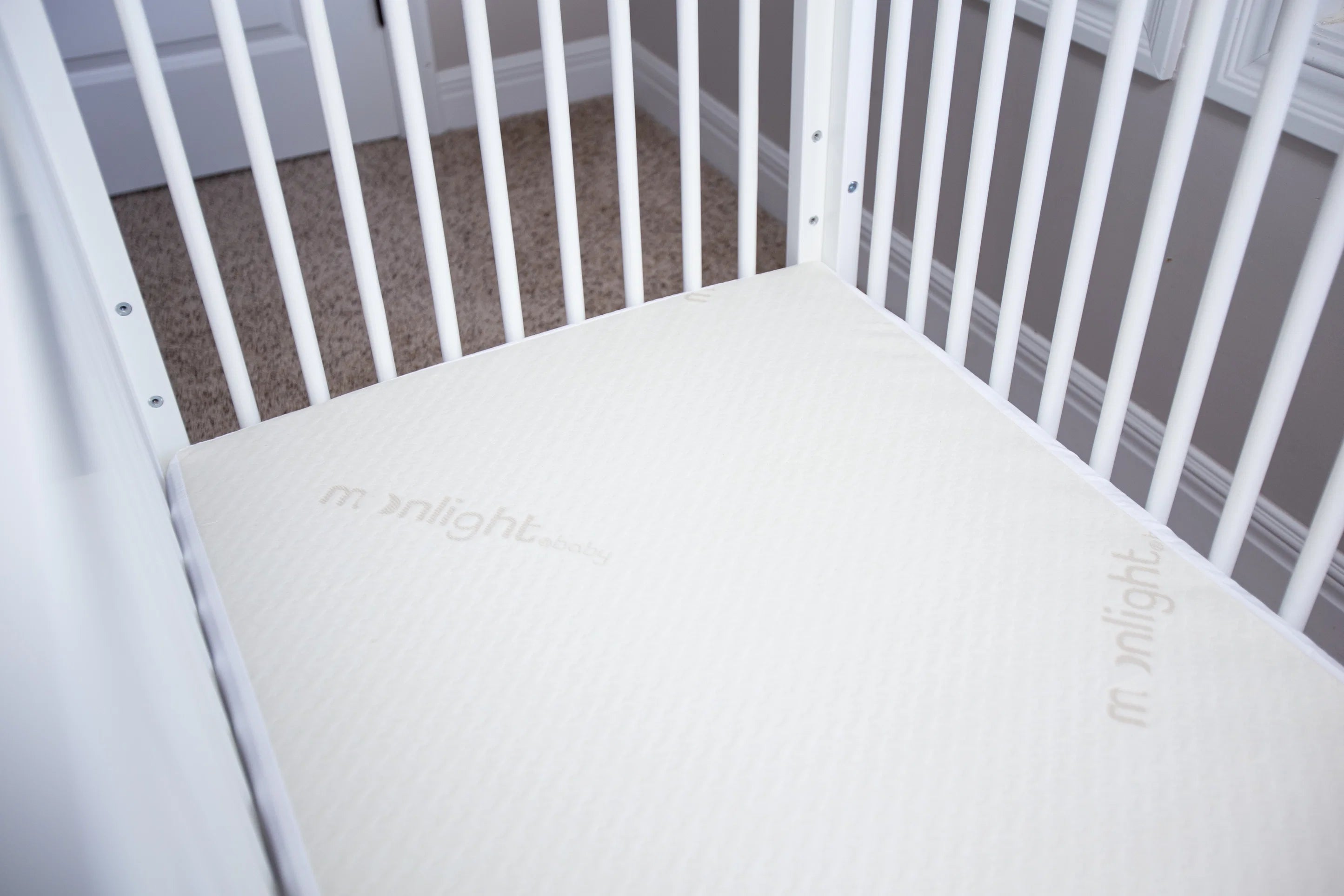 Premium Organic Cotton/Poly Blend Crib Mattress Cover - Waterproof